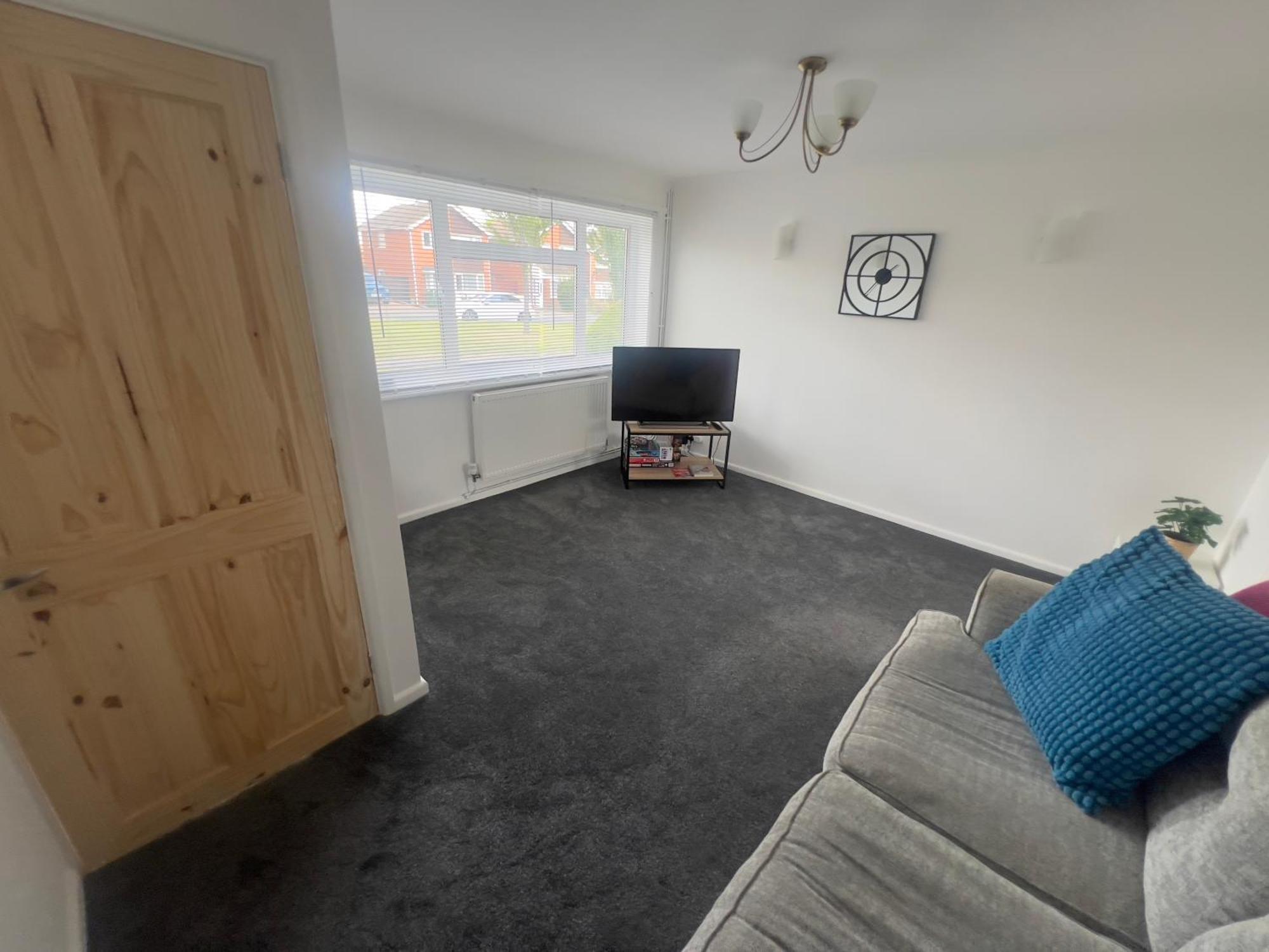 Charming 3-Bed House In Leighton Buzzard Villa Buitenkant foto