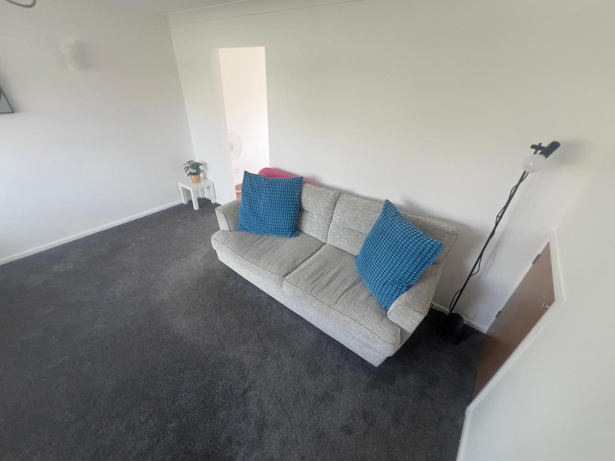 Charming 3-Bed House In Leighton Buzzard Villa Buitenkant foto